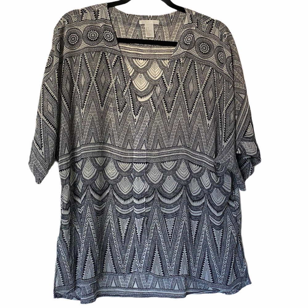H&M Geometric Blouse Top White and Black size 12